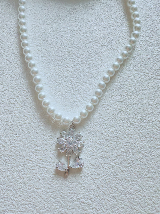 Elegant Pearl Necklace with Crystal Flower Pendant
