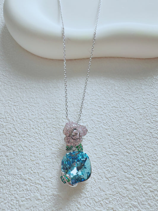 Legant Blue Crystal Flower Pendant Necklace – Sparkling Gift for Women