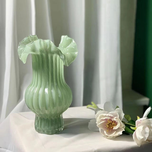 Table Decor Fenton Glass Vase