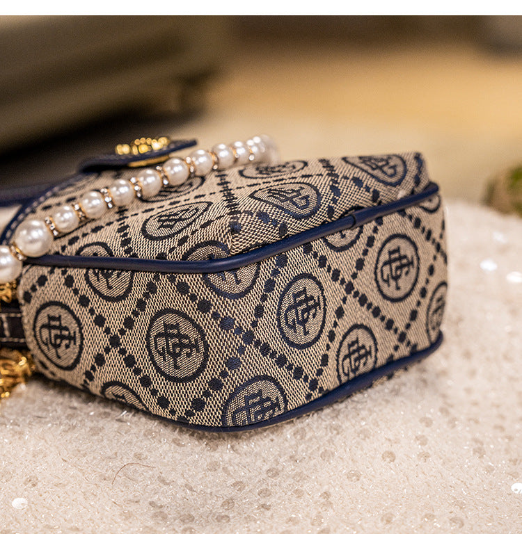 Versatile And Fashionable Custom Embroidered Shoulder Crossbody Small Round Bag